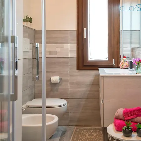 Valencia Penthouse With Spectacular Beachfront Terraces Wifi, Air Conditioning, Close To Beaches Daire