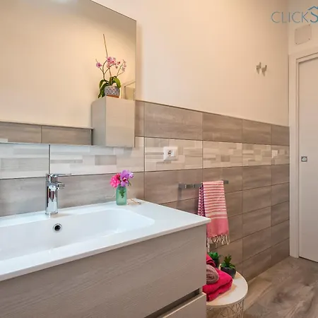 Valencia Penthouse With Spectacular Beachfront Terraces Wifi, Air Conditioning, Close To Beaches