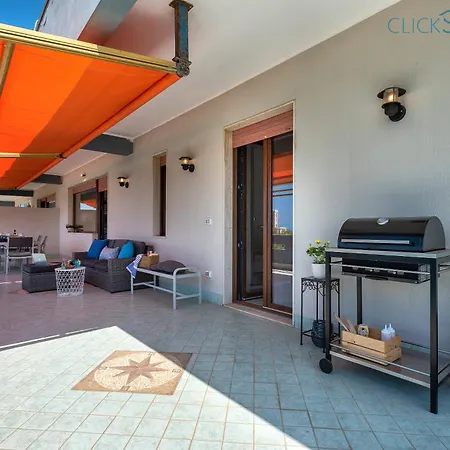 Valencia Penthouse With Spectacular Beachfront Terraces Wifi, Air Conditioning, Close To Beaches Apartment