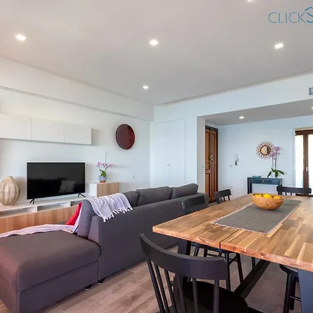 Valencia Penthouse With Spectacular Beachfront Terraces Wifi, Air Conditioning, Close To Beaches