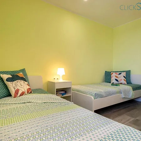 Valencia Penthouse With Spectacular Beachfront Terraces Wifi, Air Conditioning, Close To Beaches Apartment Alghero