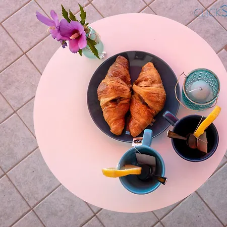 Valencia Penthouse With Spectacular Beachfront Terraces Wifi, Air Conditioning, Close To Beaches Apartment *