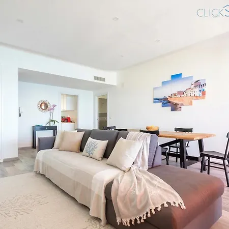 Valencia Penthouse With Spectacular Beachfront Terraces Wifi, Air Conditioning, Close To Beaches
